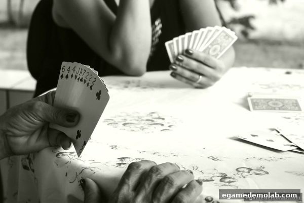 电子游艺试玩平台德州扑克：心态把控与决策逻辑的实战指南